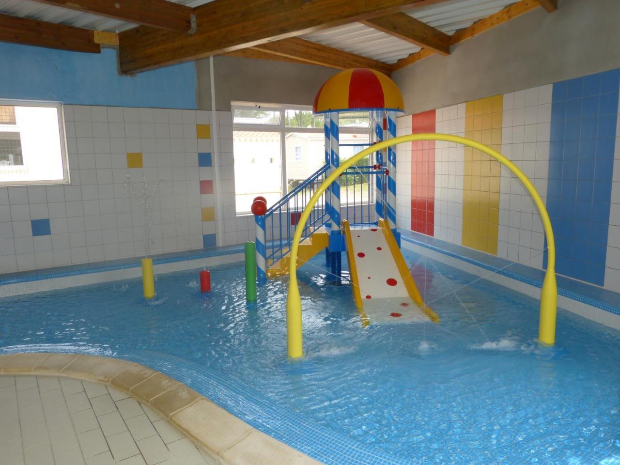 Camping Le Clos Des Pins Hotel Saint-Hilaire-de-Riez Ngoại thất bức ảnh